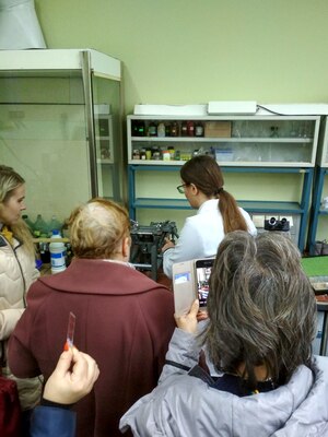 В лабораторії 10
