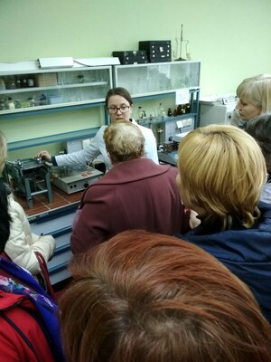 В лабораторії 4