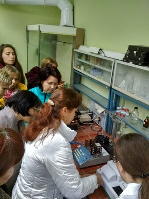 В лабораторії 7